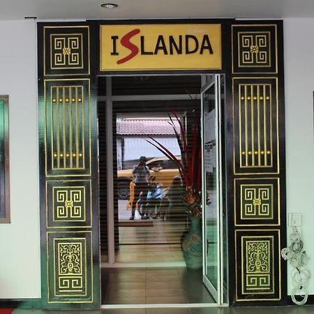 Islanda Hotel Patong Exteriér fotografie